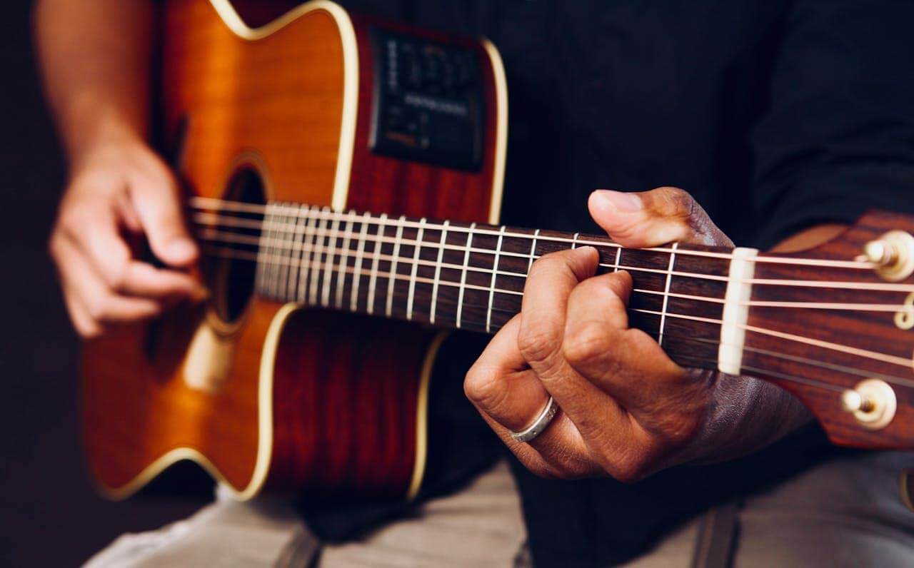 Guitar lesson image